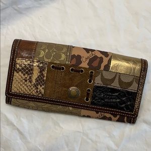 Coach wallet